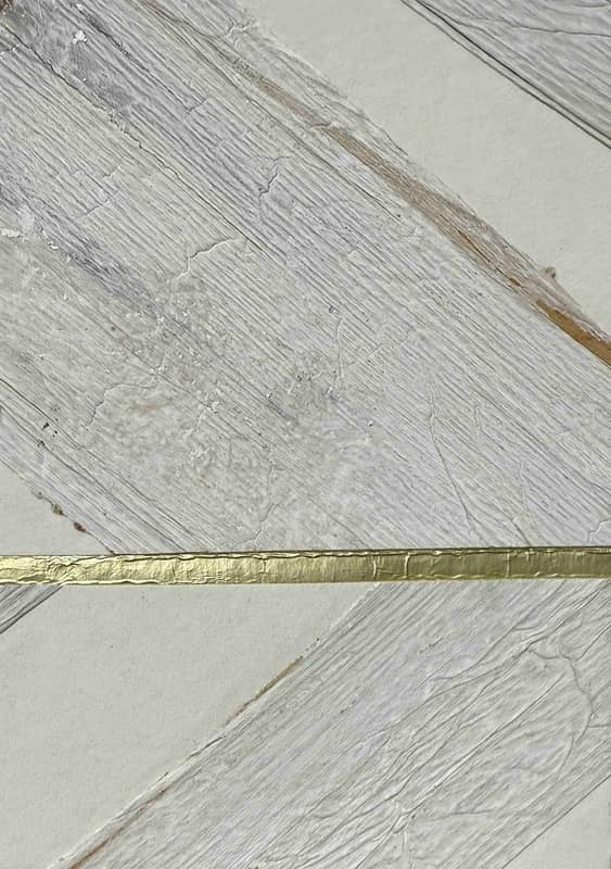 V22-2073 LOTUS LEAF WALLPAPER $88/yard
